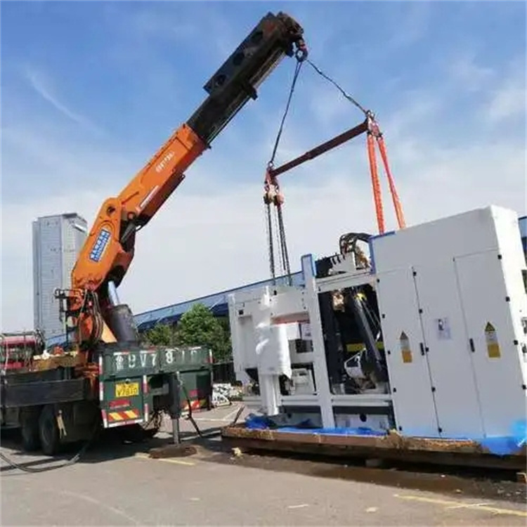 阜沙镇附近小吊车联系方式|8-16吨|本地及时服务